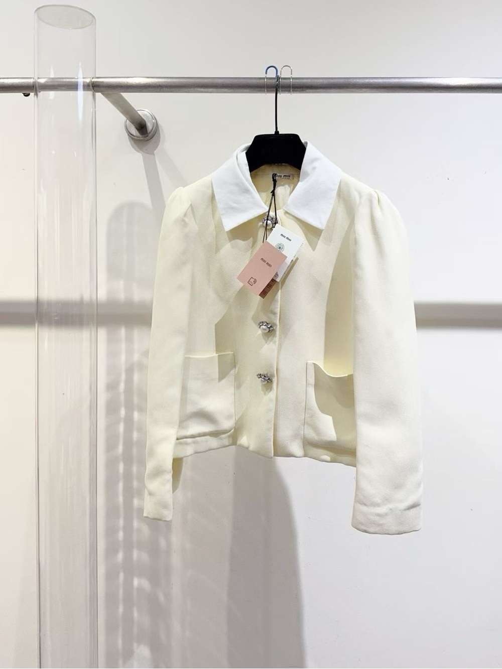 🚩steal Miu Miu Cream Labelled Garment